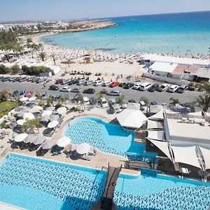 Vassos Nissi Plage Hotel & Spa